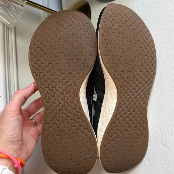 New Balance Roav Black Athletic Mesh Running Shoes. Like New! Size 11 - Picture 9 of 9